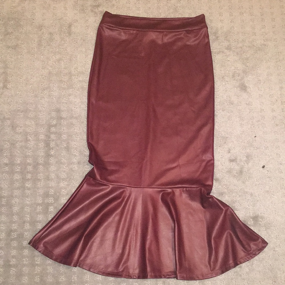 Faux Leather Peplum Pencil Skirt
